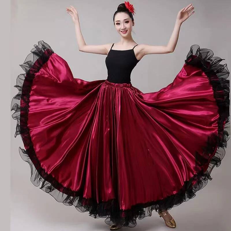 Skirt Gypsy Woman Spanish Flam - Drone Camera Stabilized avis et prix
